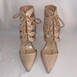 Jessica Simpson heels